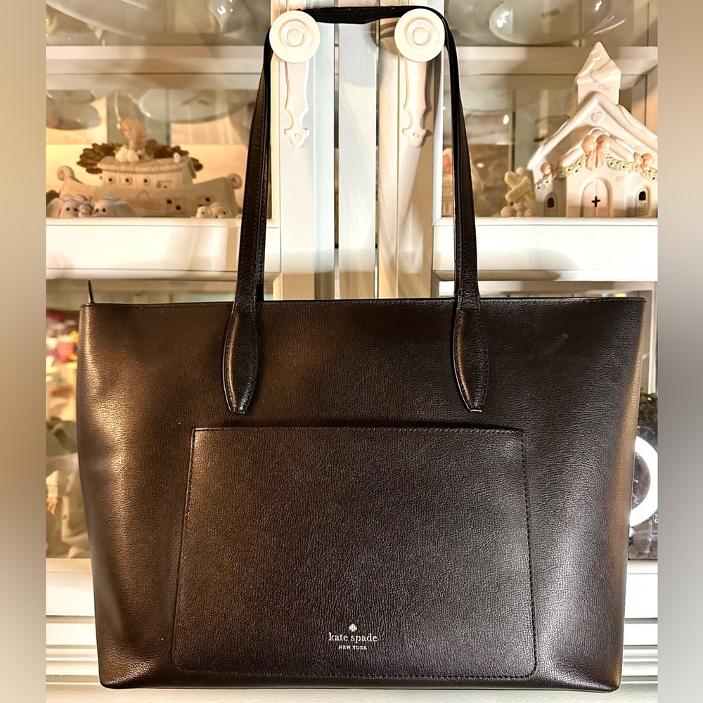 ♠️ Kate Spade Elegant Black Tote Bag ♠️